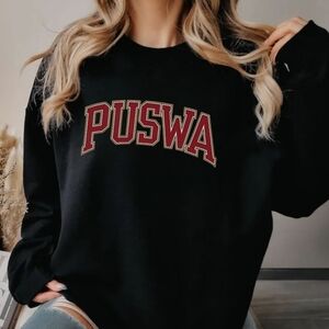💙💋Navy Blue PUSWA Sweatshirt 😁🤪😘🌮🍯 SIZE: MEDIUM GILDAN HEAVY BLEND